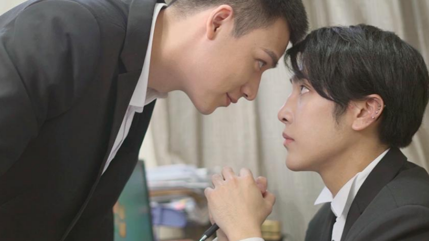 假戏真做好甜蜜！《冰糖陷阱》韩京成诠释霸道富二代 帅气雅痞强攻你的心 - 51虹马