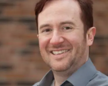 男老师在学校更衣室虐待侵犯四名男艺体生被捕 - 51虹马 男老师在学校更衣室虐待侵犯四名男艺体生被捕 - 51虹马