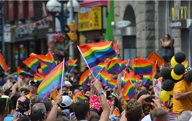 马来西亚男子不畏宗教传统 获最高法院赋权挑战伊斯兰教反同法规-51虹马