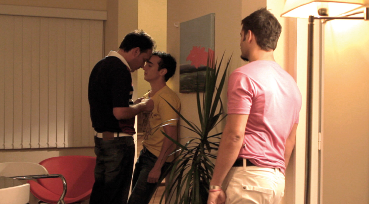 深夜脸红红，心慌慌，3P到底行不行？ - 51虹马