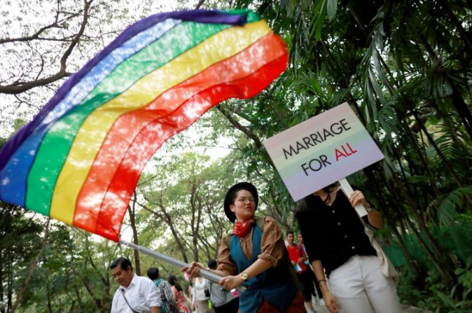 泰国同志集体高潮！内阁终批准《民事伴侣法》允许同性结合 - 51虹马