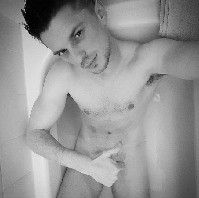 12个Ins天菜帅哥出浴照,性感到尖叫! - 51虹马 12个Ins天菜帅哥出浴照,性感到尖叫! - 51虹马