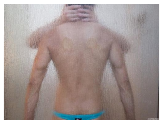 G片看太多的性幻想：消防员、军人跟按摩师都会自动跟我上床？-51虹马