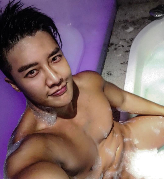 12个Ins天菜帅哥出浴照,性感到尖叫! - 51虹马 12个Ins天菜帅哥出浴照,性感到尖叫! - 51虹马