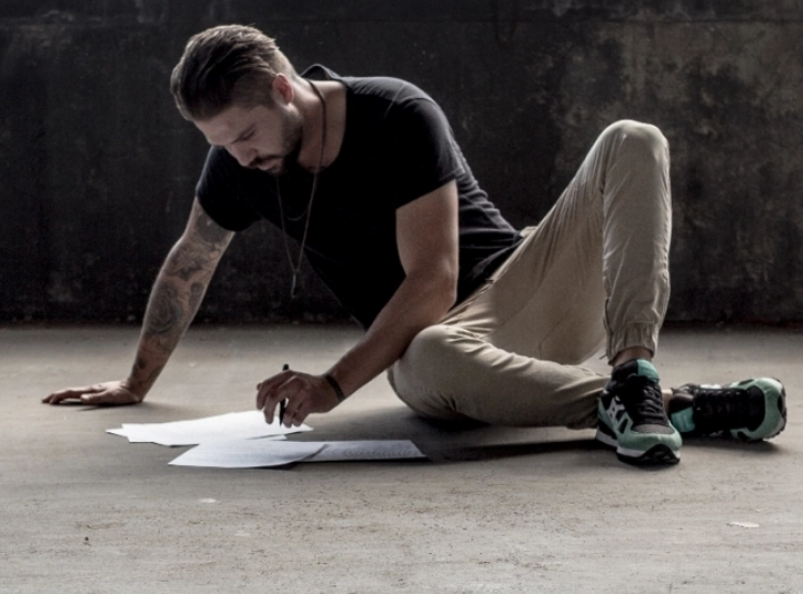 「你从不知道我想出柜但是有多难」10个同志出柜前的各种挣扎 - 51虹马