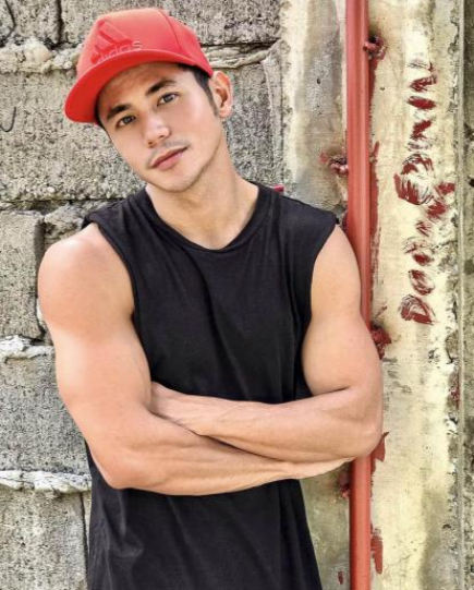 《爱无所禁》全球首部疫情封城拍摄的同志爱情写实剧 多体位性爱画面遭网友大量转贴 - 51虹马