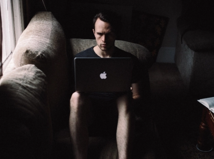 「你从不知道我想出柜但是有多难」10个同志出柜前的各种挣扎 - 51虹马