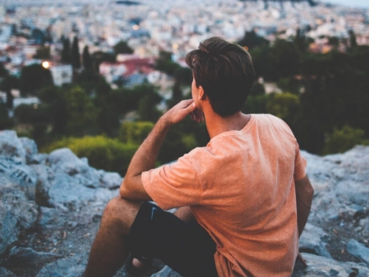 「你从不知道我想出柜但是有多难」10个同志出柜前的各种挣扎 - 51虹马