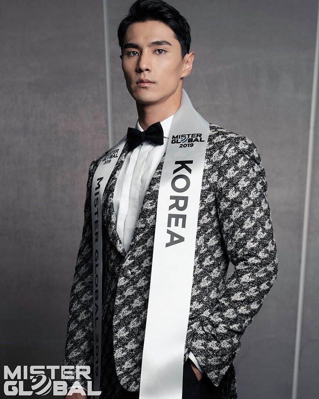 全球先生由韩国欧巴！穿衣显瘦 脱衣全身都是肌肉！ - 51虹马