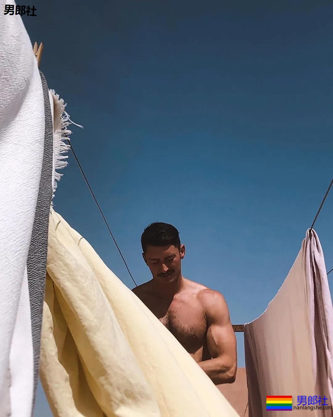 同志夫夫撕X大赏，现在开始 - 51虹马