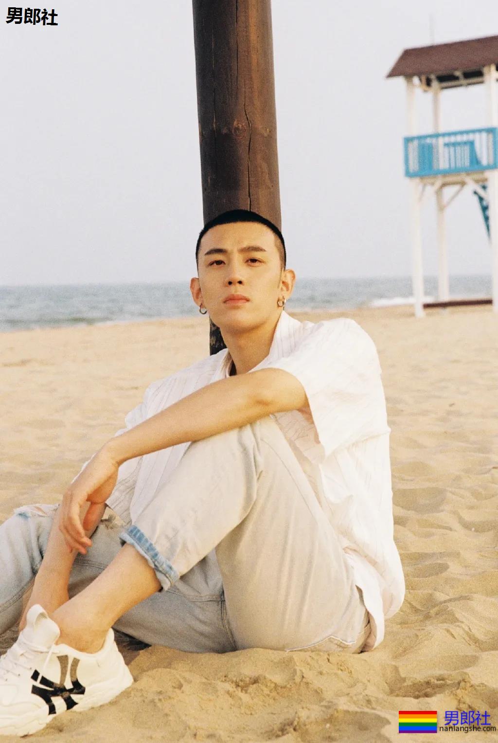 寸头阳光小哥哥，长的太好看了点吧!! - 51虹马