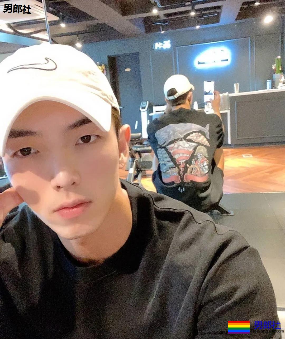 永远不缺肌肉与荷尔蒙，元气满满的小哥哥 - 51虹马