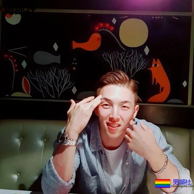 永远不缺肌肉与荷尔蒙，元气满满的小哥哥 - 51虹马