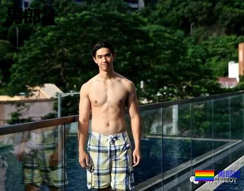 基因太强大!港姐的儿子太帅火了,鼻子超大! - 51虹马 基因太强大!港姐的儿子太帅火了,鼻子超大! - 51虹马