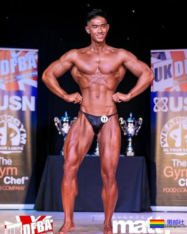 基因太强大!港姐的儿子太帅火了,鼻子超大! - 51虹马 基因太强大!港姐的儿子太帅火了,鼻子超大! - 51虹马