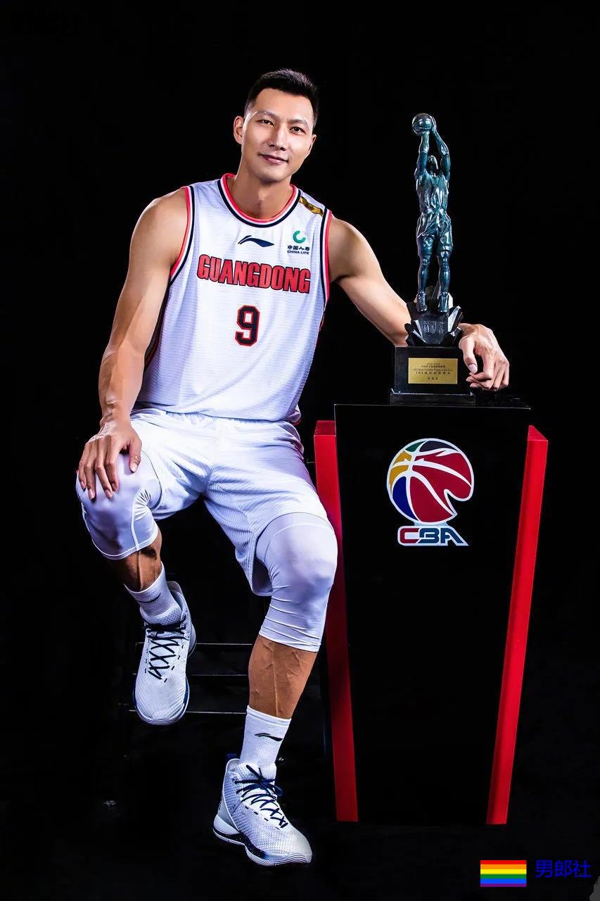 长腿大鼻子篮球体育生,CBA超帅肌肉寸头球员大比拼,太可了吧! - 51虹马 长腿大鼻子篮球体育生,CBA超帅肌肉寸头球员大比拼,太可了吧! - 51虹马