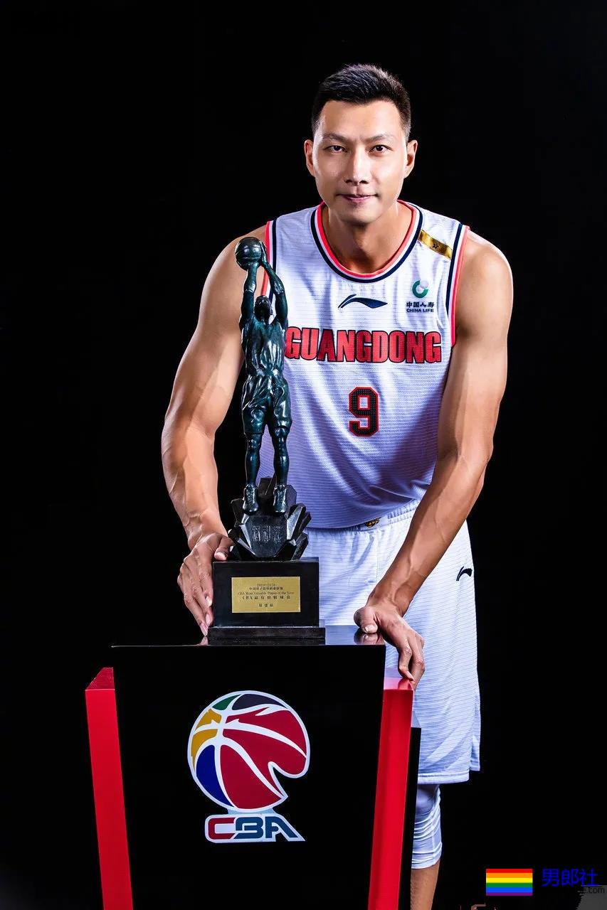 长腿大鼻子篮球体育生,CBA超帅肌肉寸头球员大比拼,太可了吧! - 51虹马 长腿大鼻子篮球体育生,CBA超帅肌肉寸头球员大比拼,太可了吧! - 51虹马