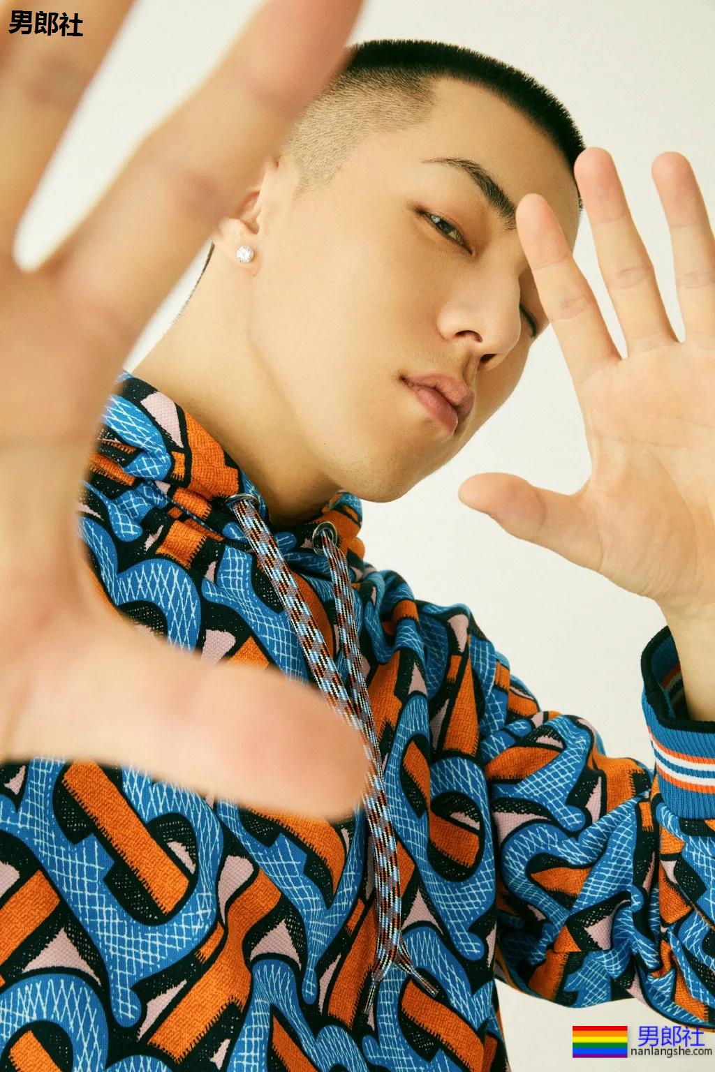 痞帅寸头小狼狗，八块腹肌公狗腰，也太A了吧！ - 51虹马