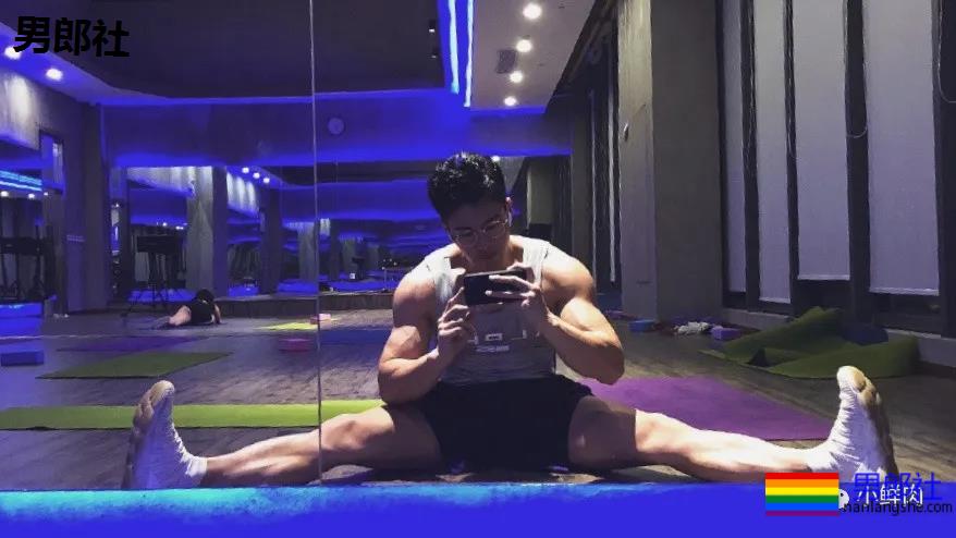 浙江体院新晋小生拍运动大片,这也太A了吧! - 51虹马 浙江体院新晋小生拍运动大片,这也太A了吧! - 51虹马