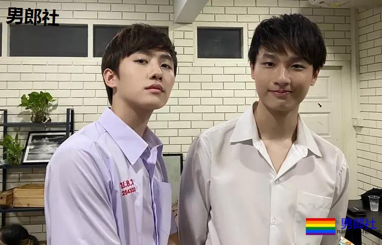 高颜值、爆款剧真的要来喽!请让我听到你们的尖叫声! - 51虹马 高颜值、爆款剧真的要来喽!请让我听到你们的尖叫声! - 51虹马