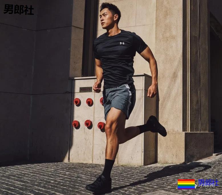 99年高鼻梁上海体院运动小哥,这体能也太强了吧! - 51虹马 99年高鼻梁上海体院运动小哥,这体能也太强了吧! - 51虹马