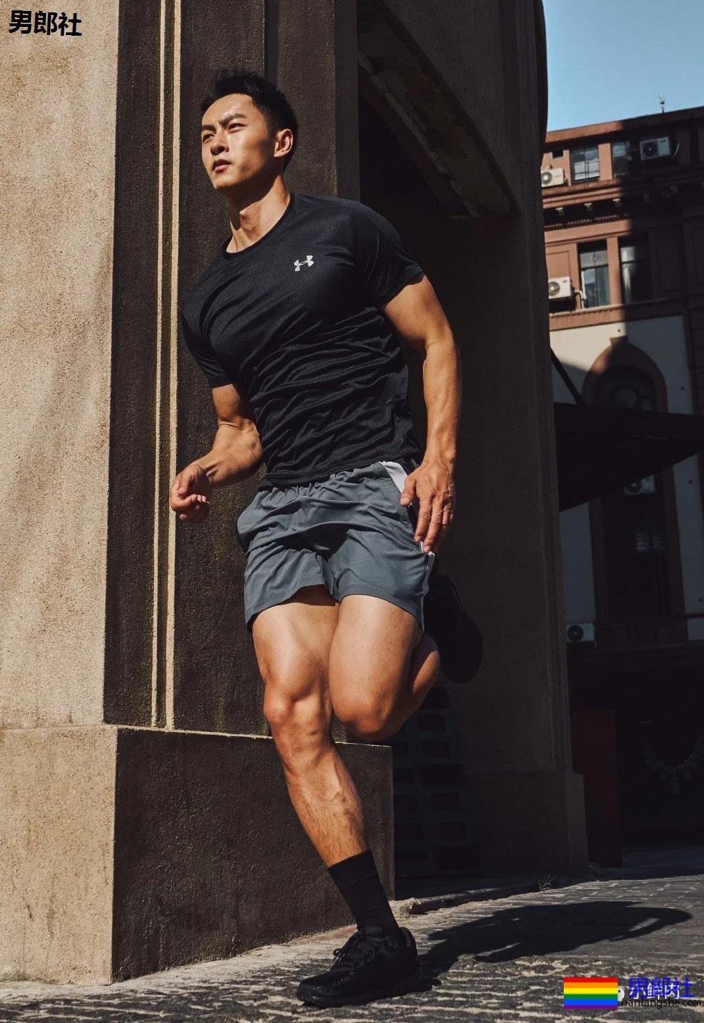 99年高鼻梁上海体院运动小哥,这体能也太强了吧! - 51虹马 99年高鼻梁上海体院运动小哥,这体能也太强了吧! - 51虹马