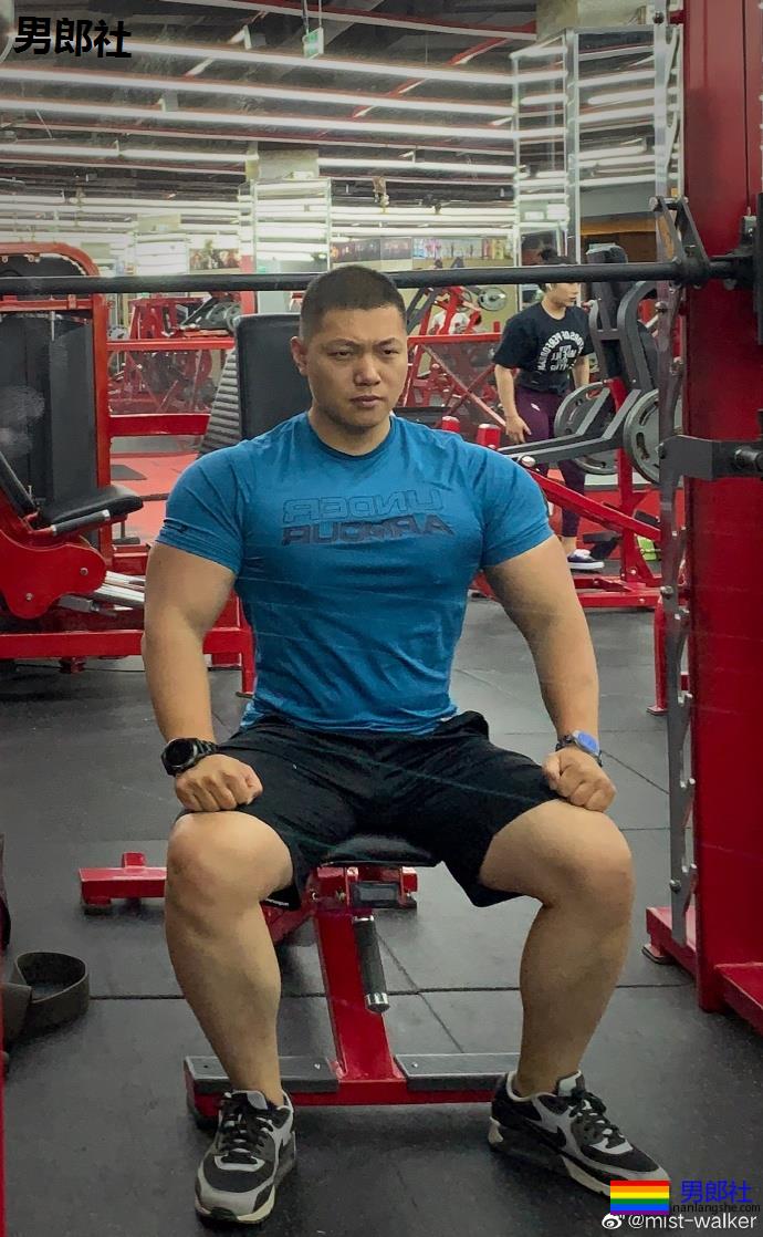 山东健身教练因肌肉太大而遭嫌弃,网友:想要这个男朋友! - 51虹马 山东健身教练因肌肉太大而遭嫌弃,网友:想要这个男朋友! - 51虹马