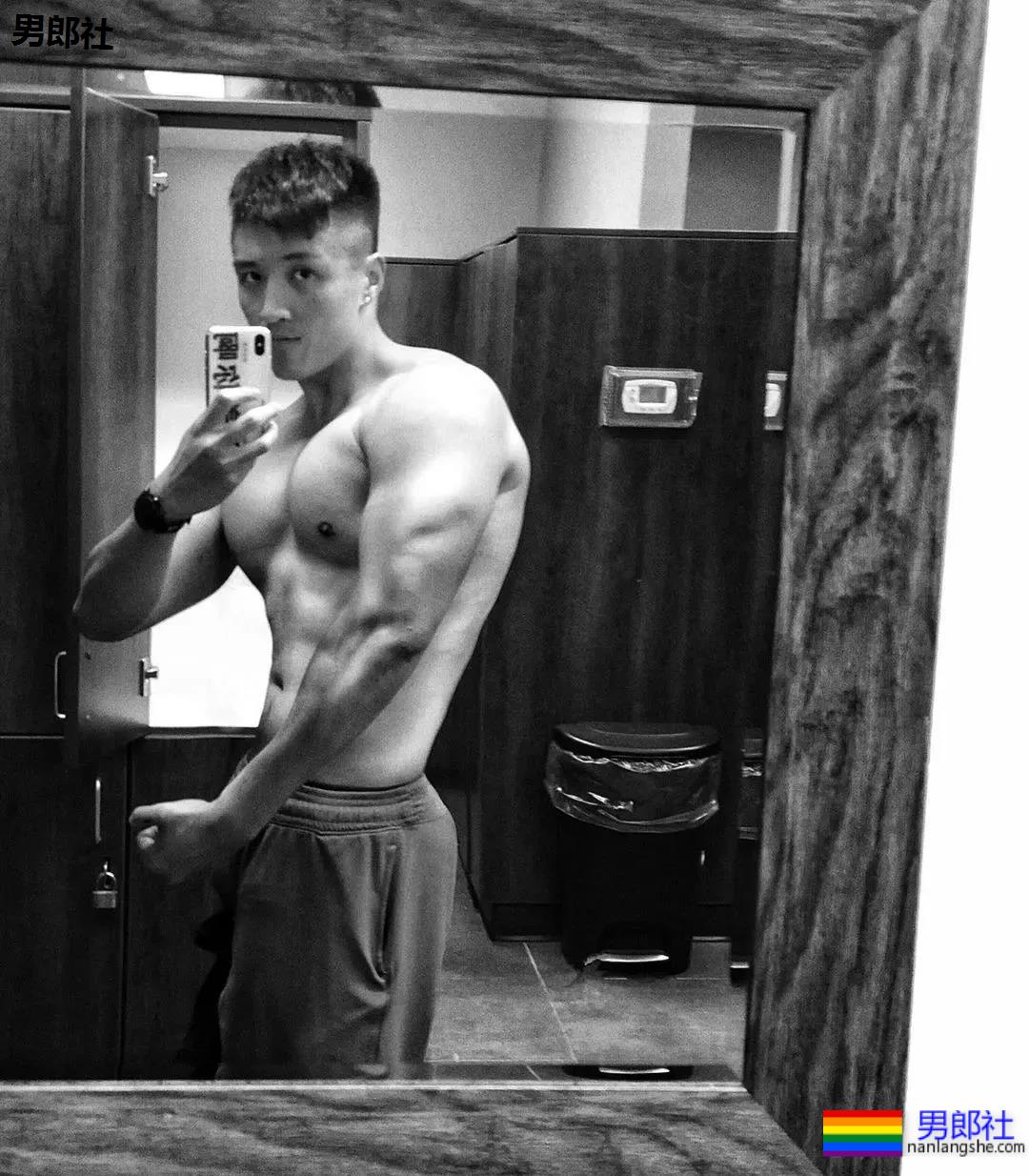 195cm东北高壮男孩分享他的健身经。 - 51虹马 195cm东北高壮男孩分享他的健身经。 - 51虹马