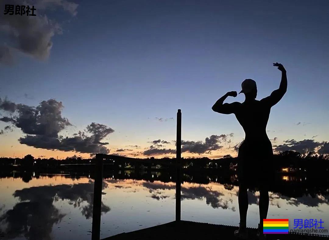 195cm东北高壮男孩分享他的健身经。 - 51虹马 195cm东北高壮男孩分享他的健身经。 - 51虹马