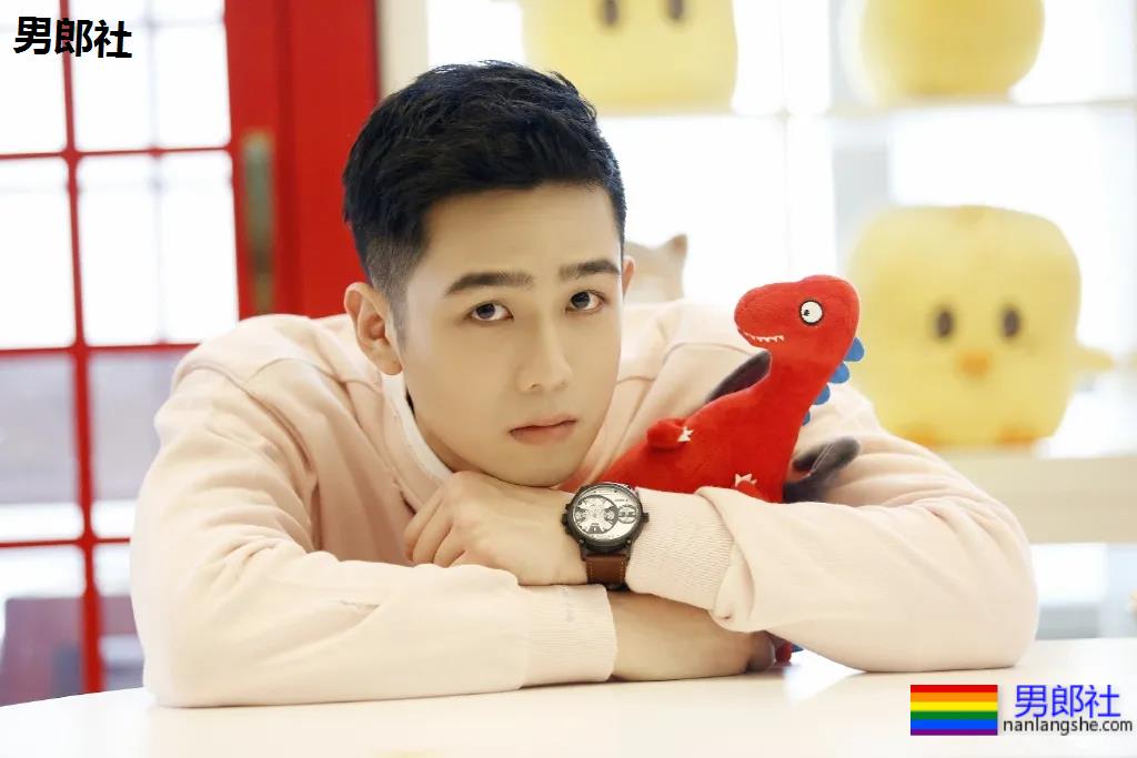 会做饭的阳光小哥哥，居家必备型男友！ - 51虹马