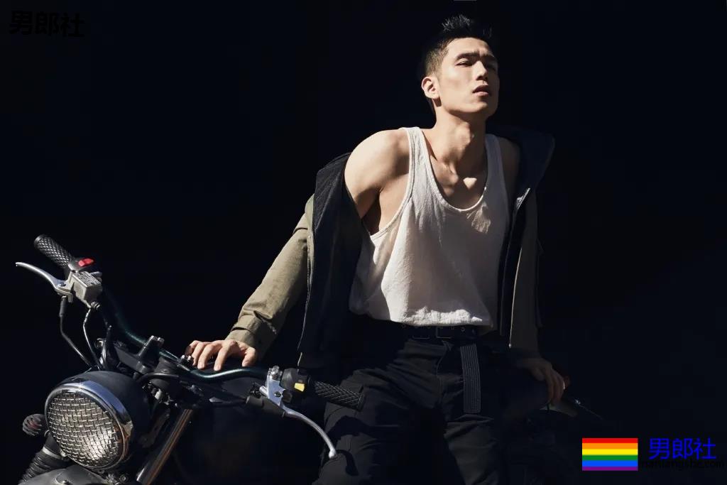 会做饭的阳光小哥哥，居家必备型男友！ - 51虹马