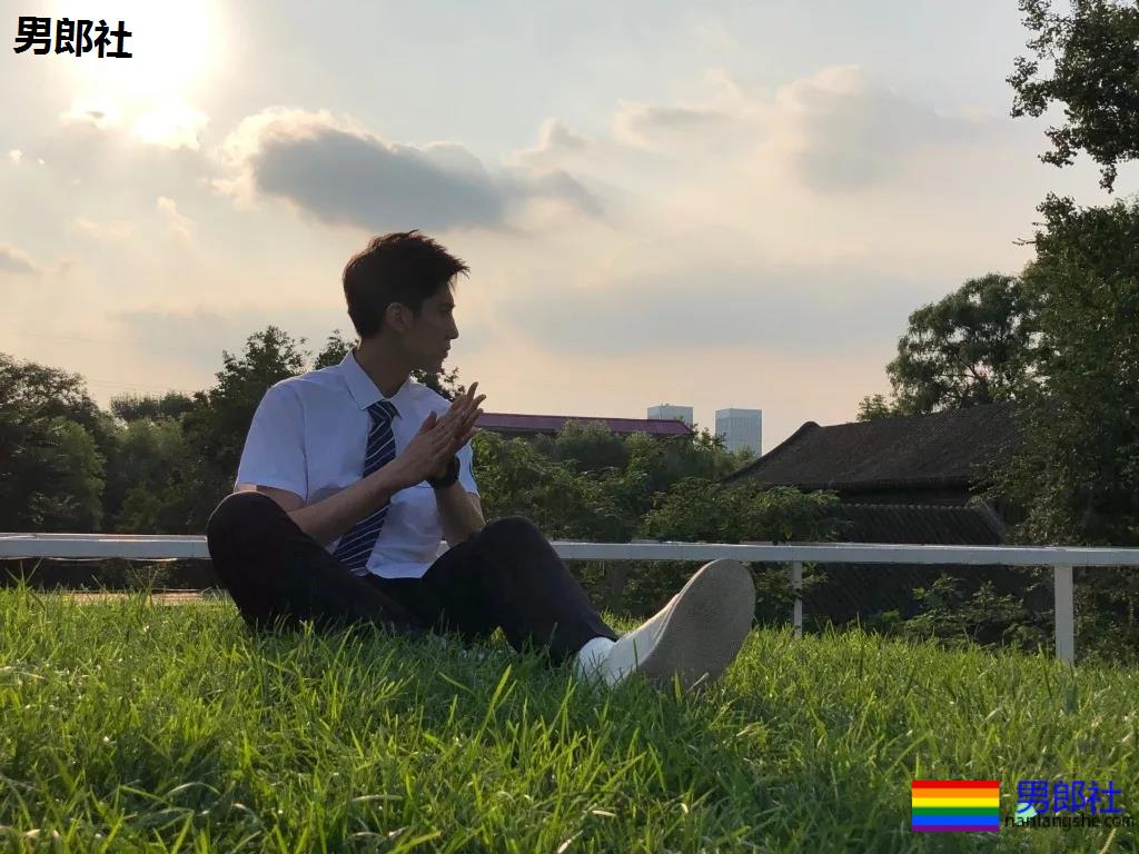 187长腿阳光少年，小哥哥简直帅到犯规！ - 51虹马