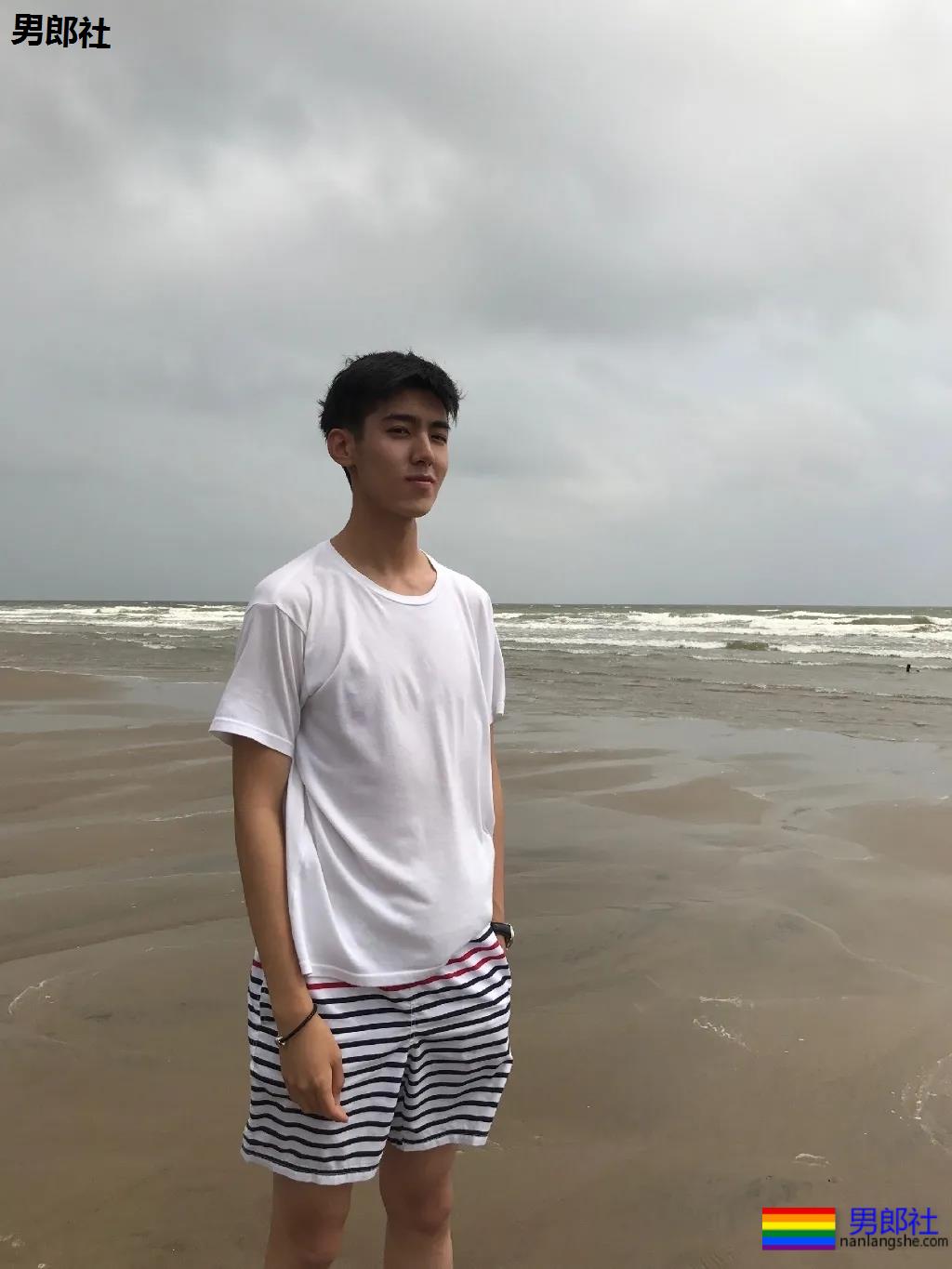 187长腿阳光少年，小哥哥简直帅到犯规！ - 51虹马