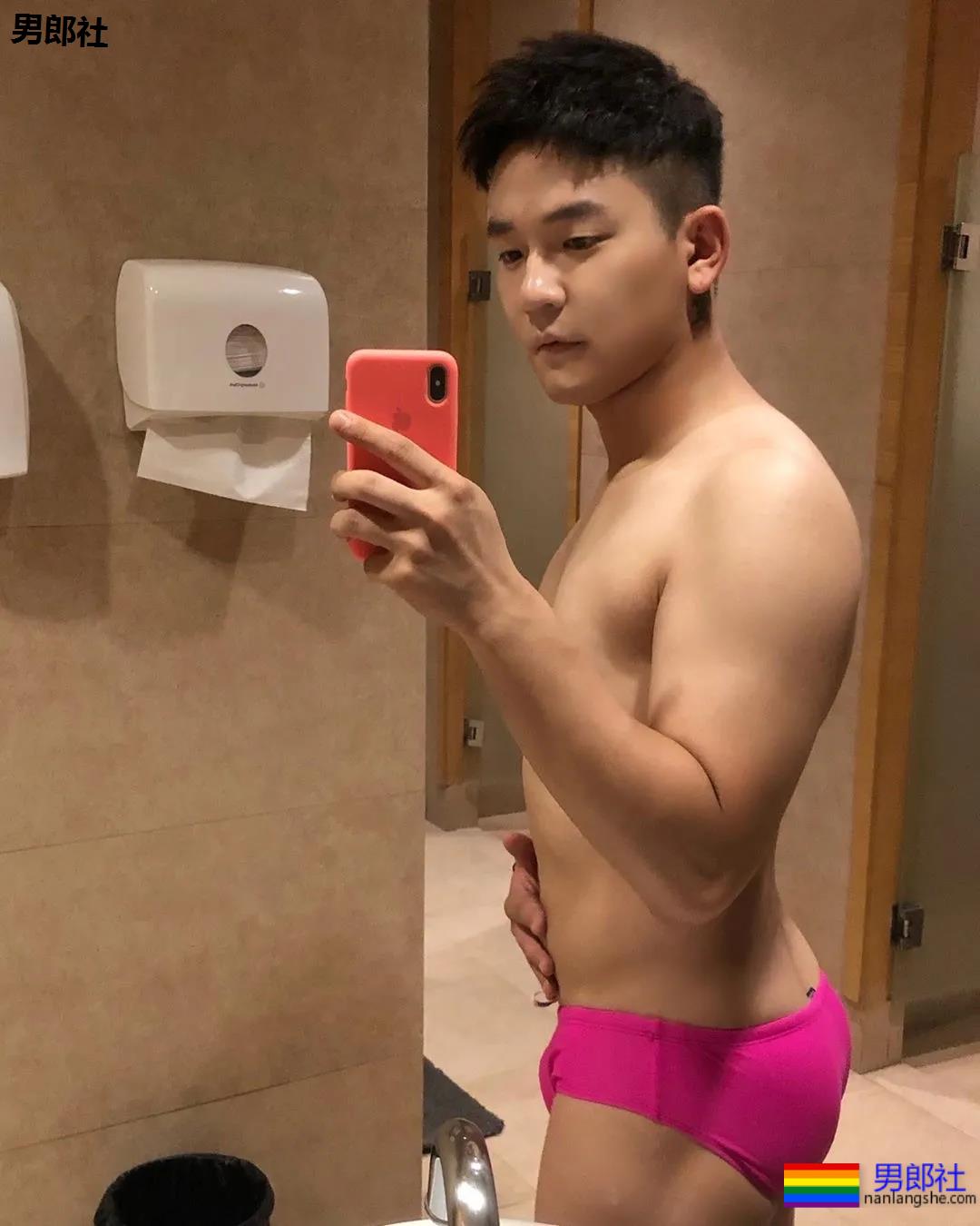 我与HIV男友的十年 - 51虹马