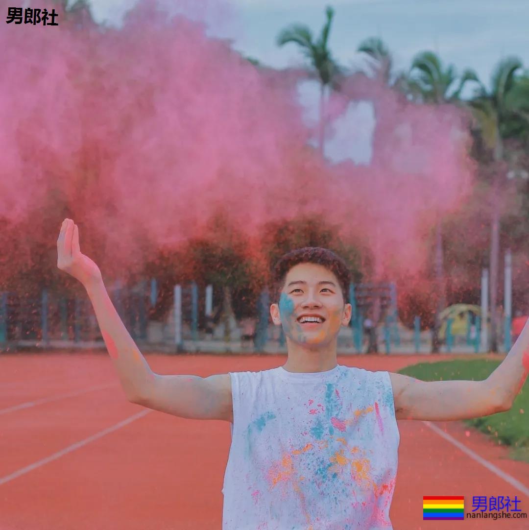 GAY版“奶茶妹妹”上热搜了! - 51虹马 GAY版“奶茶妹妹”上热搜了! - 51虹马