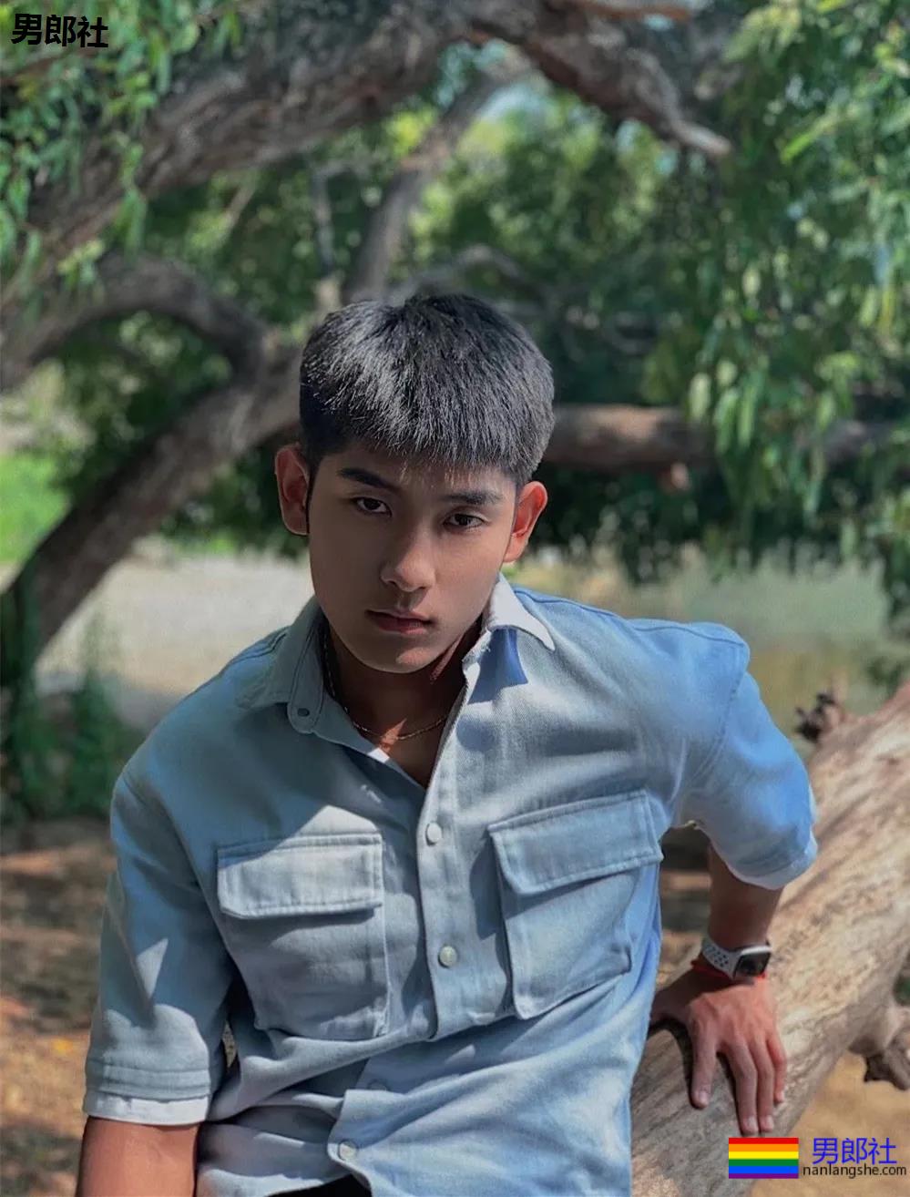 西安体院187肌肉小哥，是你理想中的体育生吗？ - 51虹马