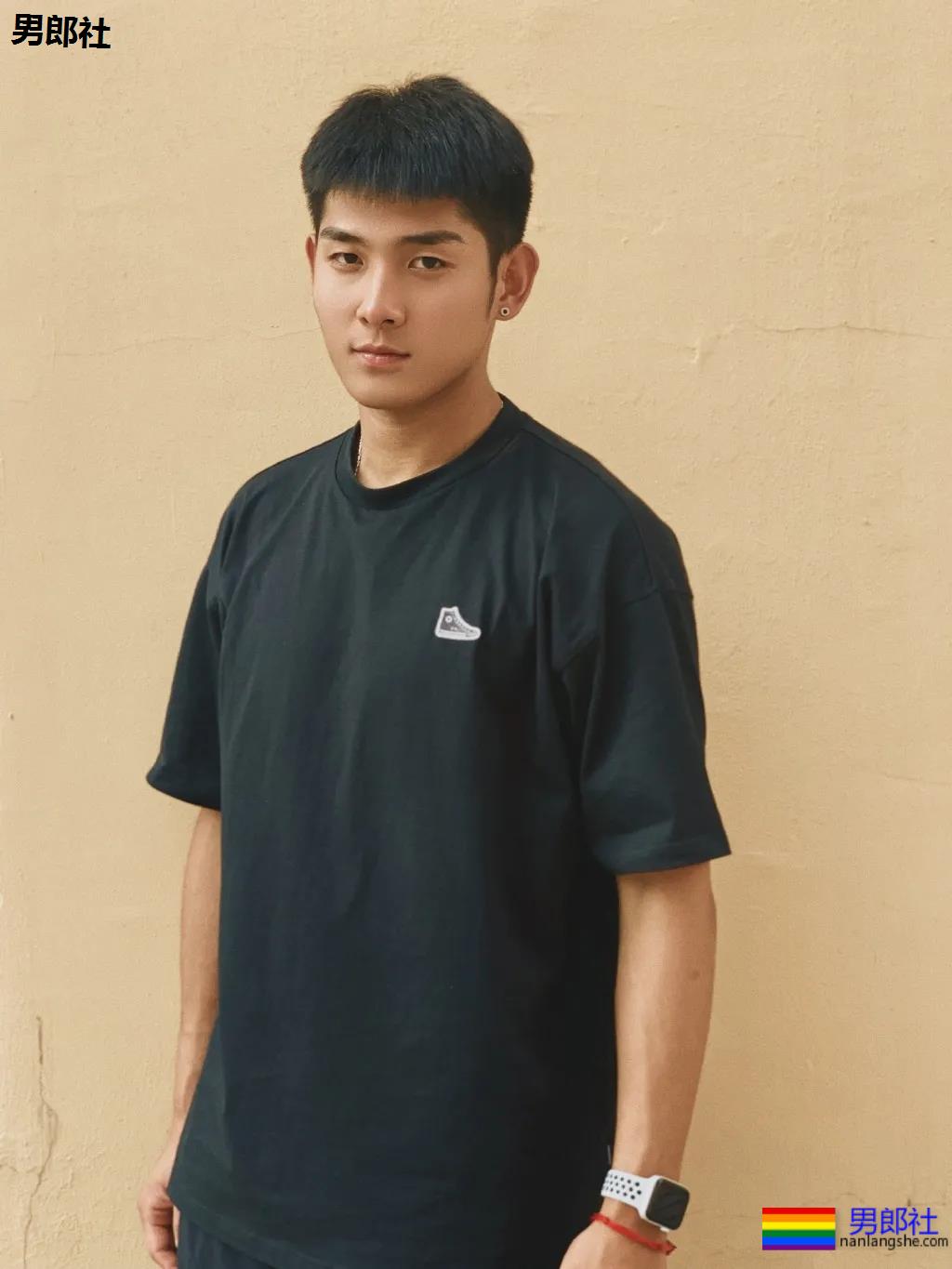 西安体院187肌肉小哥，是你理想中的体育生吗？ - 51虹马