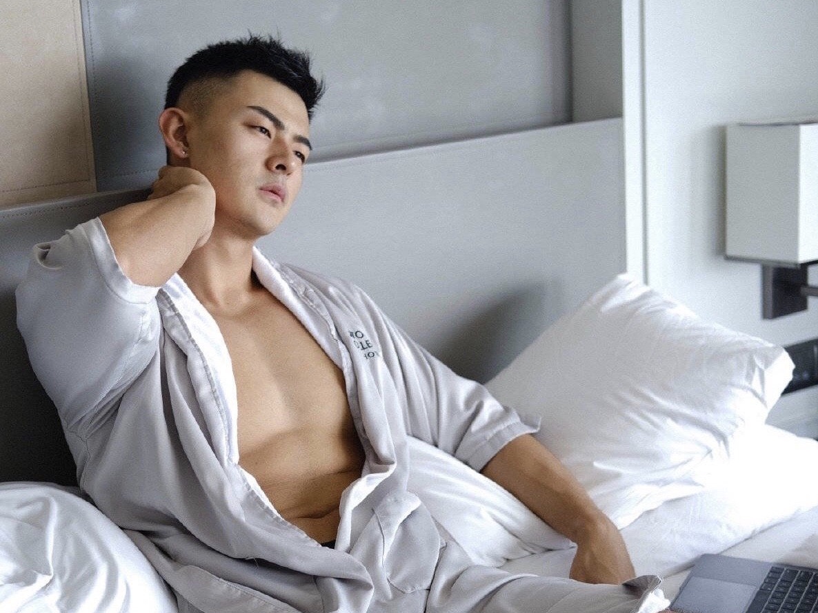 和前任继续做朋友的9项艺术：如果还想抱睡那劝你不要做 - 51虹马