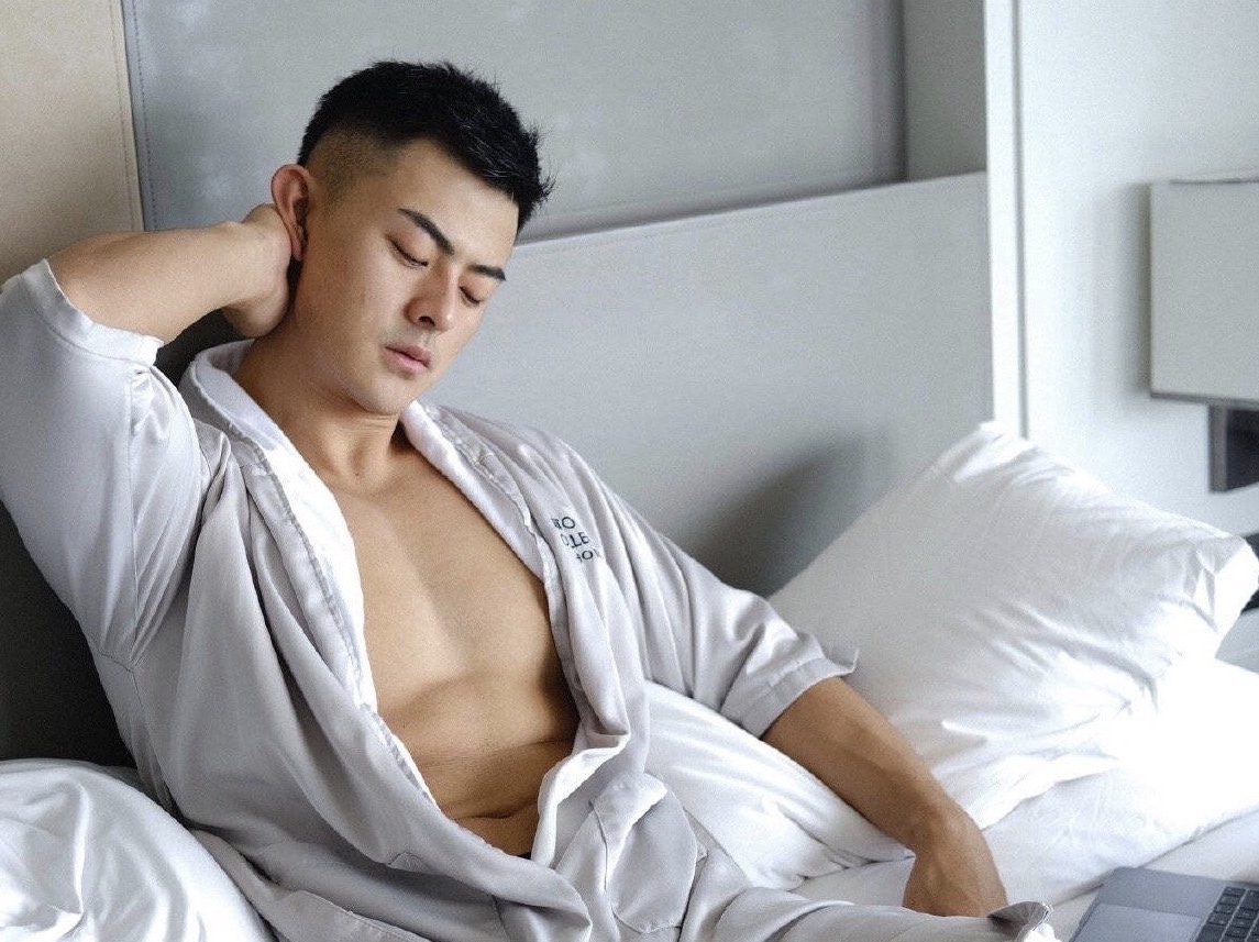 和前任继续做朋友的9项艺术：如果还想抱睡那劝你不要做 - 51虹马