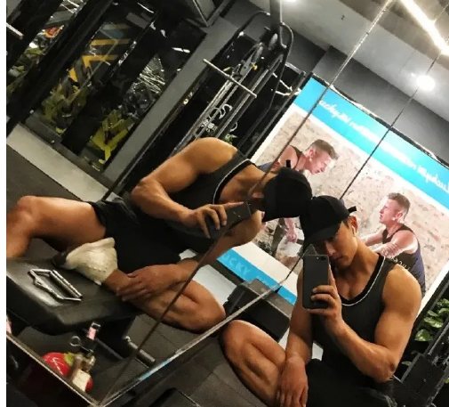 前任约我了。-51虹马