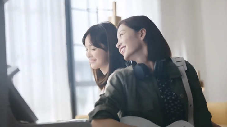 基情太闪!男男爱还是父子情?卡地亚(Cartier)中国推出「父子」对戒引热议 - 51虹马 基情太闪!男男爱还是父子情?卡地亚(Cartier)中国推出「父子」对戒引热议 - 51虹马