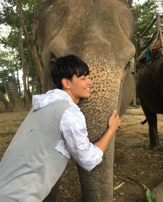 跃上萤幕的超帅运动高材生:赖东贤 - 51虹马 跃上萤幕的超帅运动高材生:赖东贤 - 51虹马