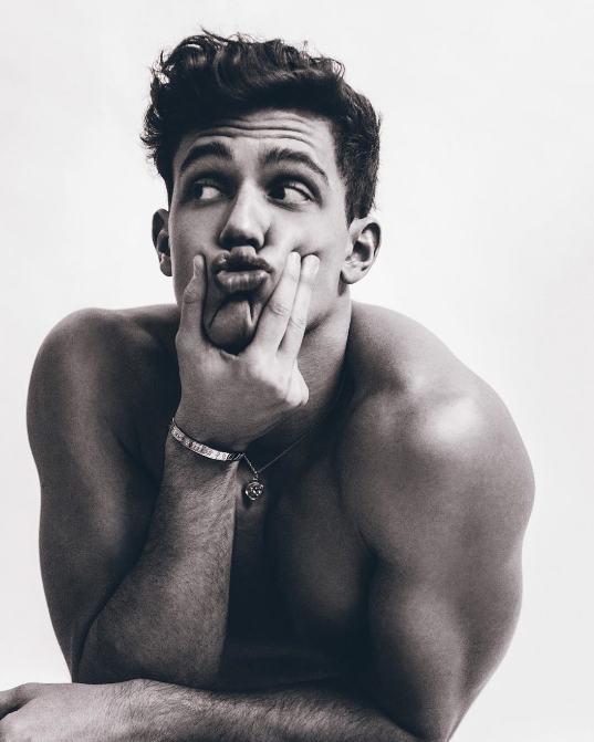 每个男孩幻想过的梦中情人：Xavier Serrano - 51虹马