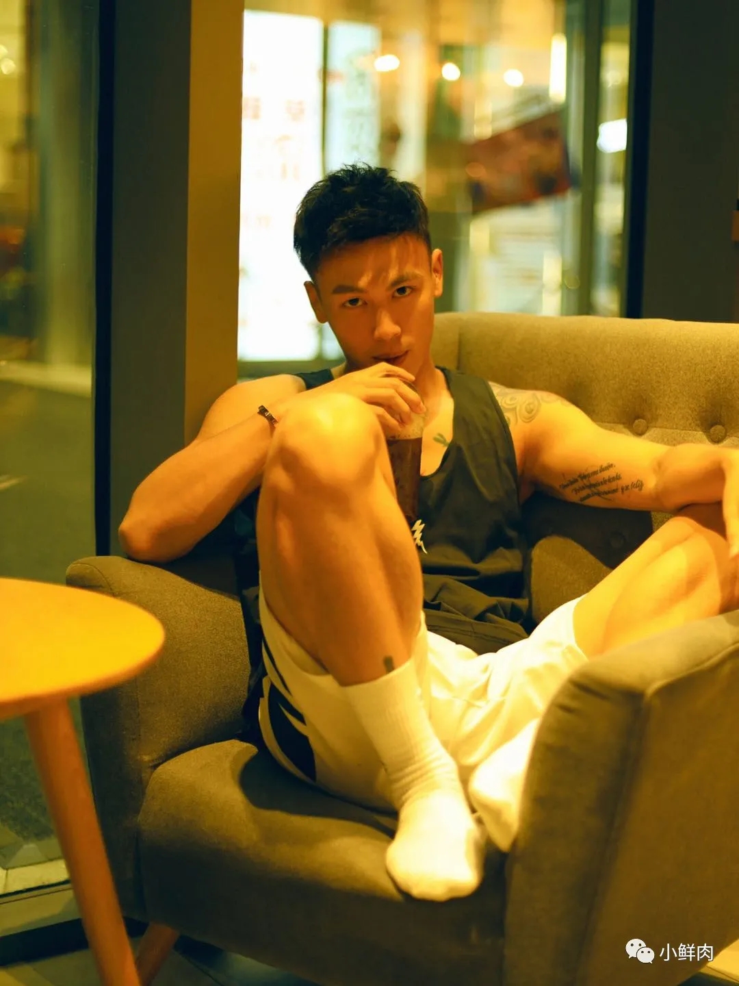 专访网红小布:让摄影师交口称赞的好身材是怎么练成的! - 51虹马 专访网红小布:让摄影师交口称赞的好身材是怎么练成的! - 51虹马