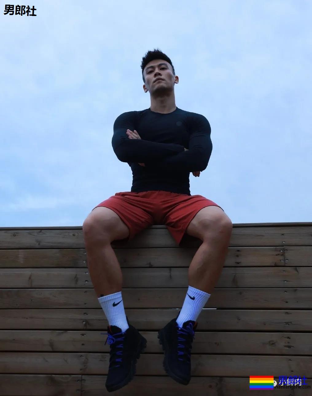 专访网红小布:让摄影师交口称赞的好身材是怎么练成的! - 51虹马 专访网红小布:让摄影师交口称赞的好身材是怎么练成的! - 51虹马