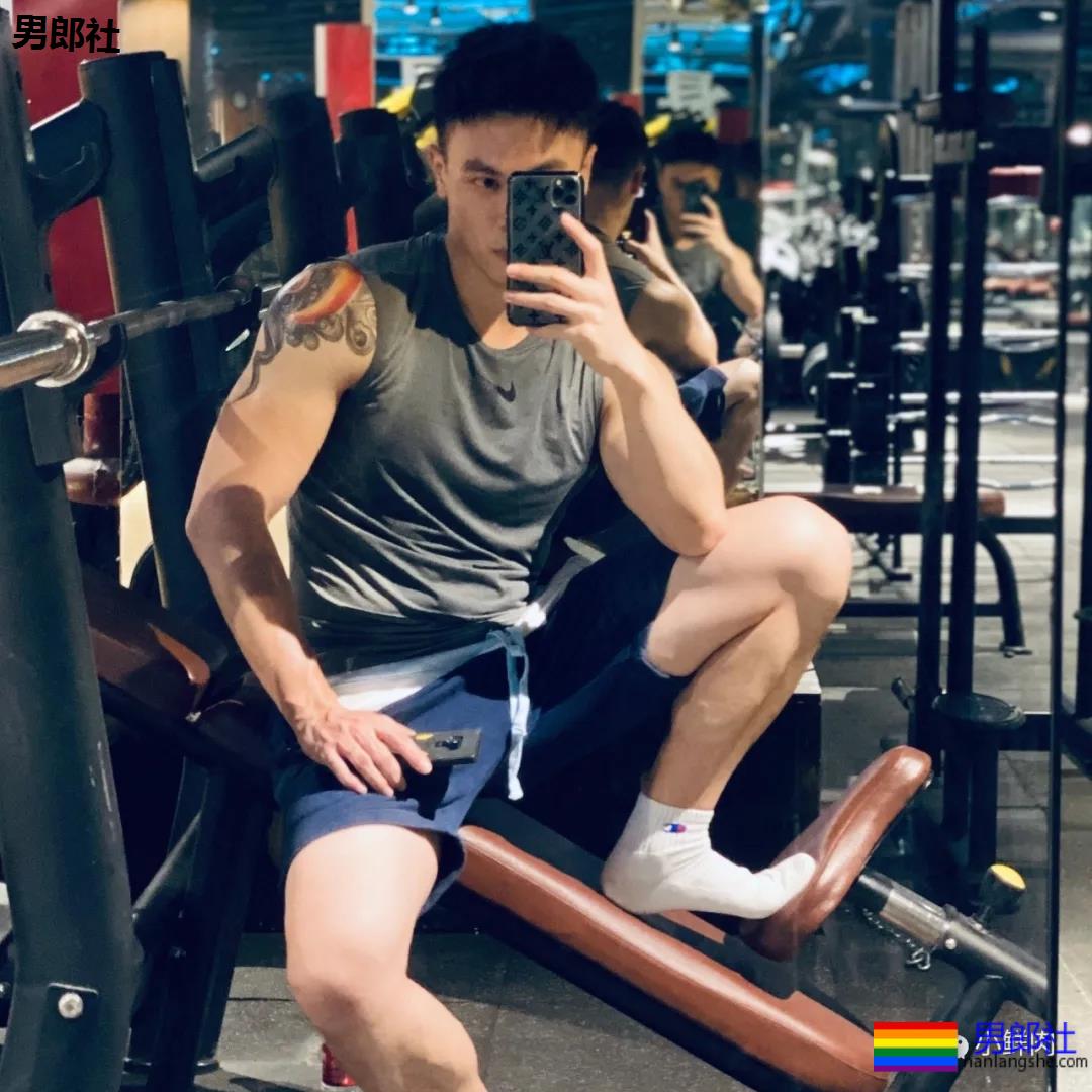 专访网红小布:让摄影师交口称赞的好身材是怎么练成的! - 51虹马 专访网红小布:让摄影师交口称赞的好身材是怎么练成的! - 51虹马