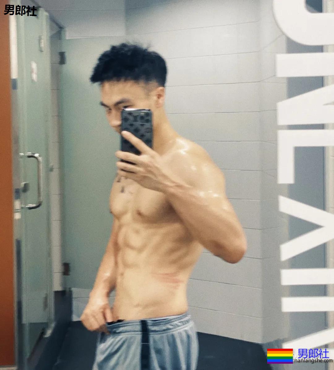 专访网红小布:让摄影师交口称赞的好身材是怎么练成的! - 51虹马 专访网红小布:让摄影师交口称赞的好身材是怎么练成的! - 51虹马