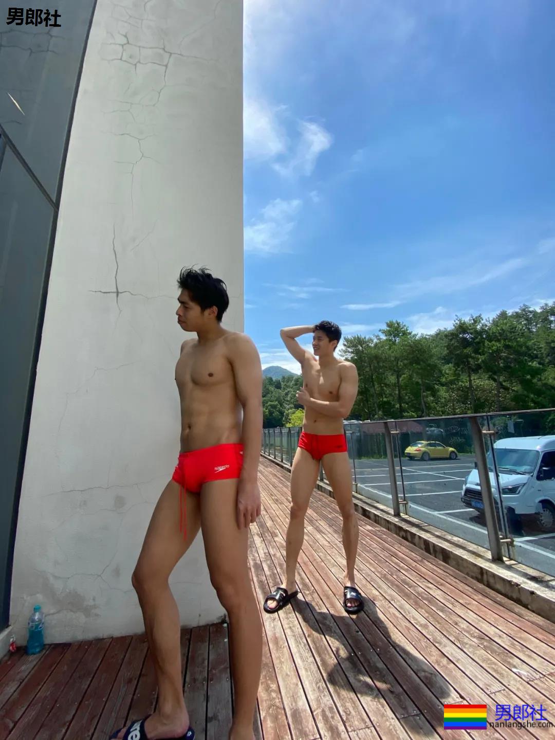 游泳队也换了中国红泳裤,汪顺与队友实力演绎 - 51虹马 游泳队也换了中国红泳裤,汪顺与队友实力演绎 - 51虹马