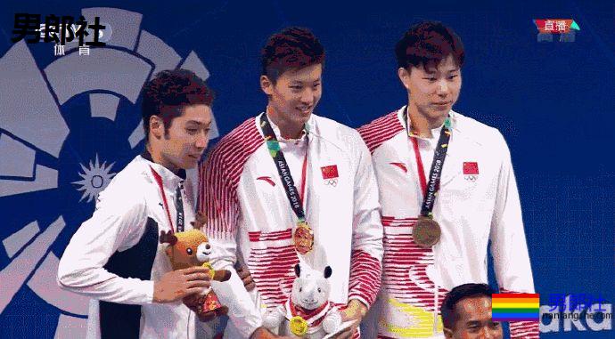 游泳队也换了中国红泳裤,汪顺与队友实力演绎 - 51虹马 游泳队也换了中国红泳裤,汪顺与队友实力演绎 - 51虹马