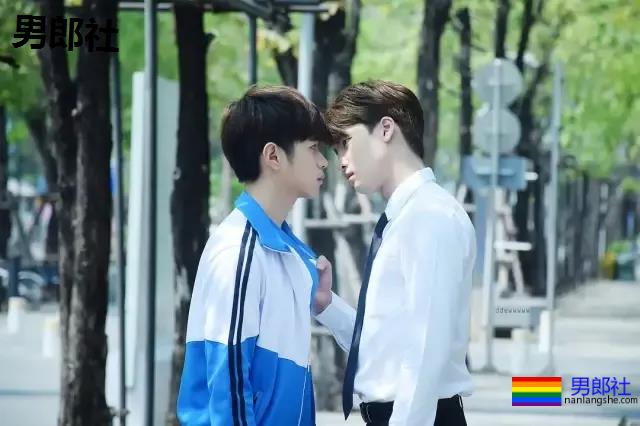 帅学长X奶狗学弟 富二代强掰弯 颜值爆膨+飙车 | 新剧推荐 - 51虹马 帅学长X奶狗学弟 富二代强掰弯 颜值爆膨+飙车 | 新剧推荐 - 51虹马